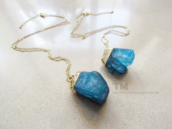 blue_crystal___quartz_necklace_by_thingamajik-d9ye9ci.jpg